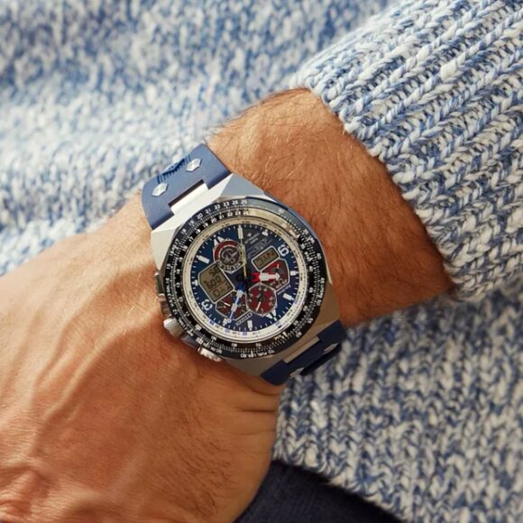 Citizen Men 's Air 46mmCalendar Eco-Drive Blue Watch